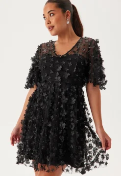 3D Floral Butterfly Sleeve Dress