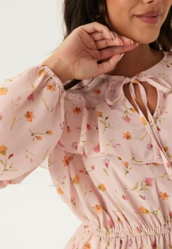 Flounce Blouse