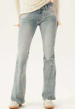 Joey Lr Flare Flap