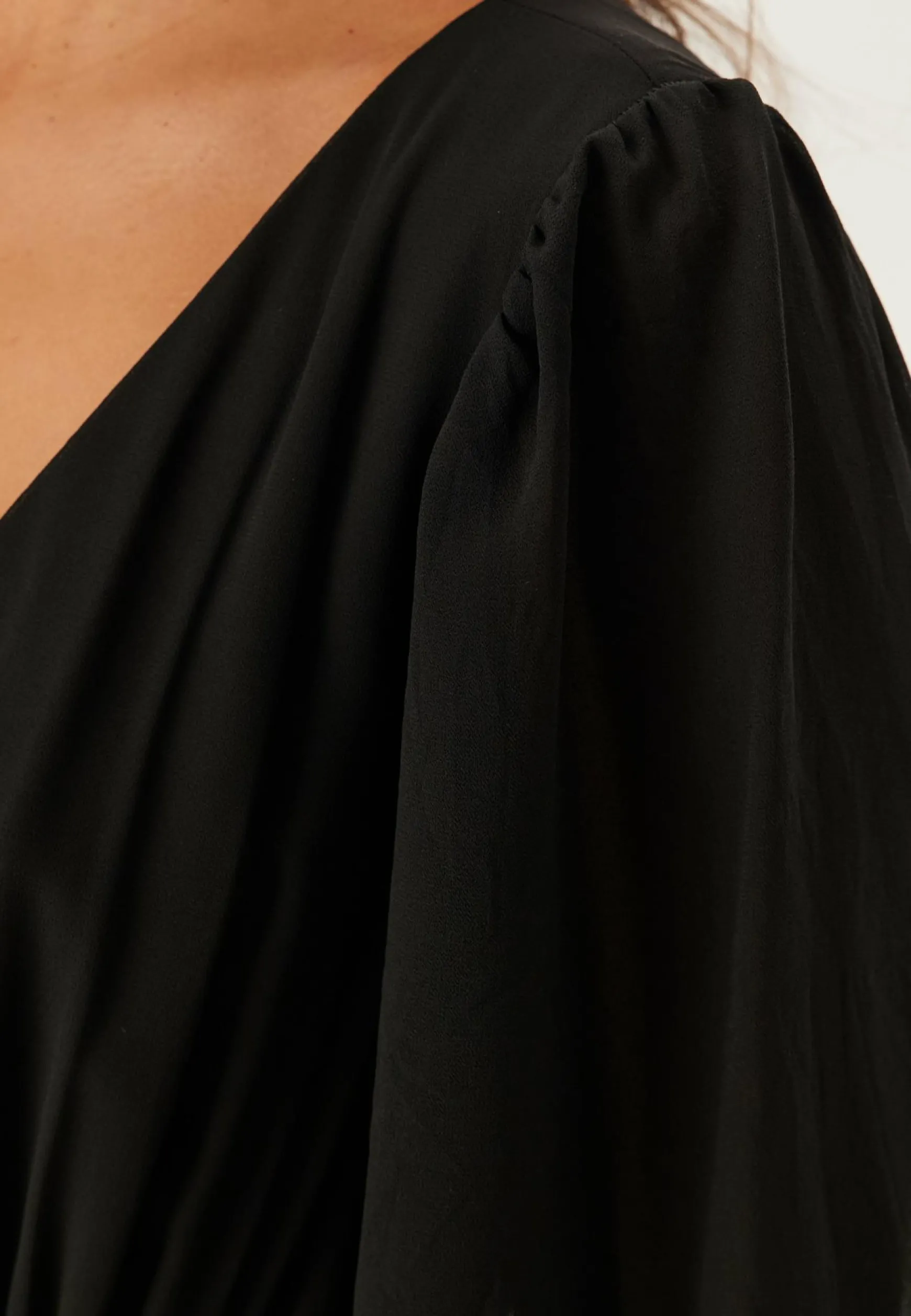 Long Sleeve Tiered Maxi Dress