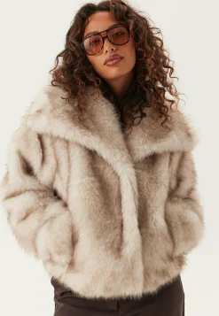Onldawn Life Faux Fur Jacket