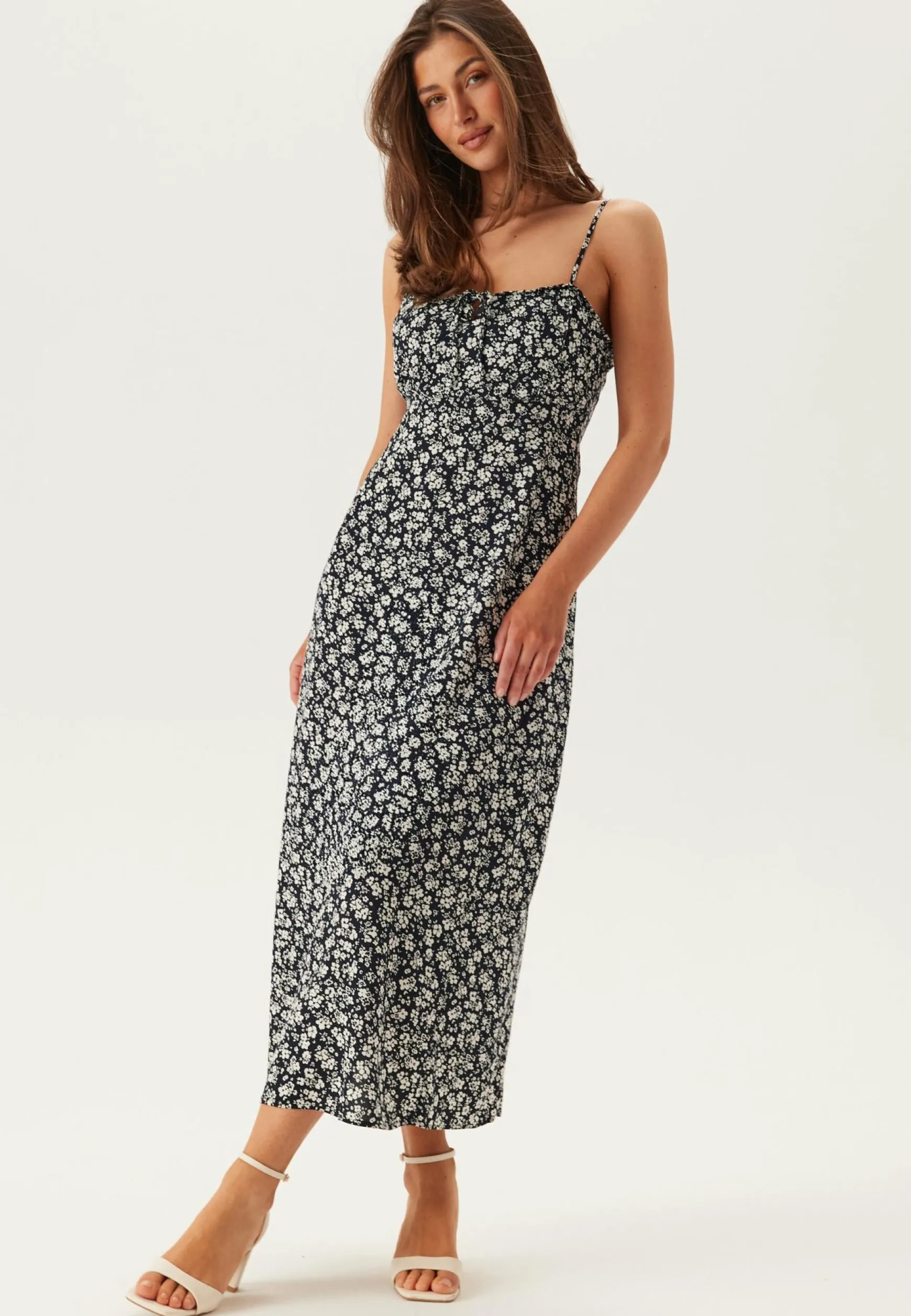 Onlnelly Life Alexa Midi Dress