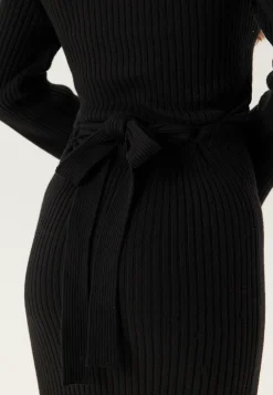Round Neck Rib Knitted Maxi Dress