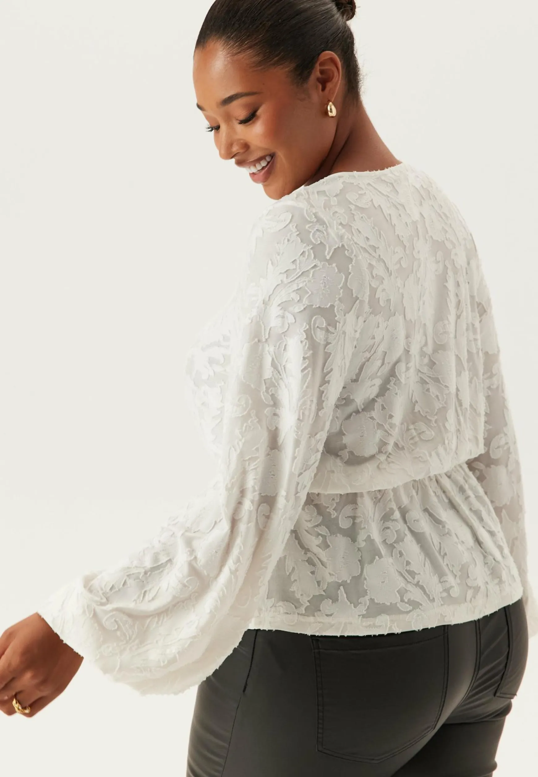 Structure Floral Top