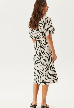 Viclo V-neck 2/4 MIDI DRESS M