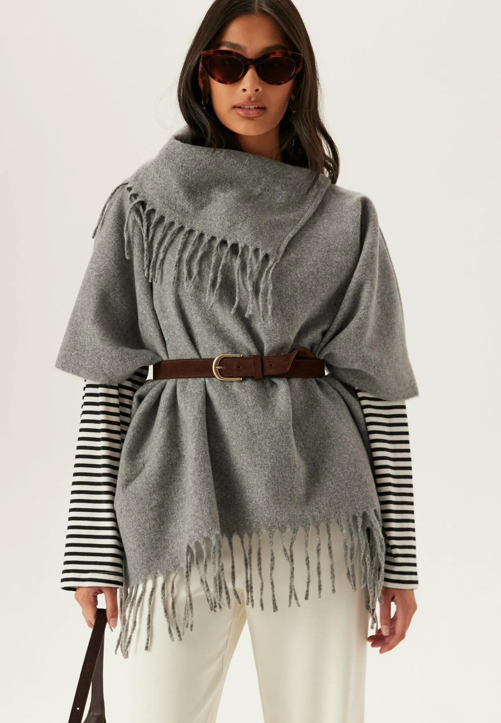 Vifjolira High Neck Poncho