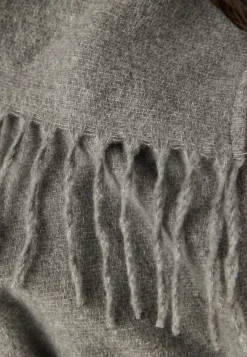 Vifjolira High Neck Poncho